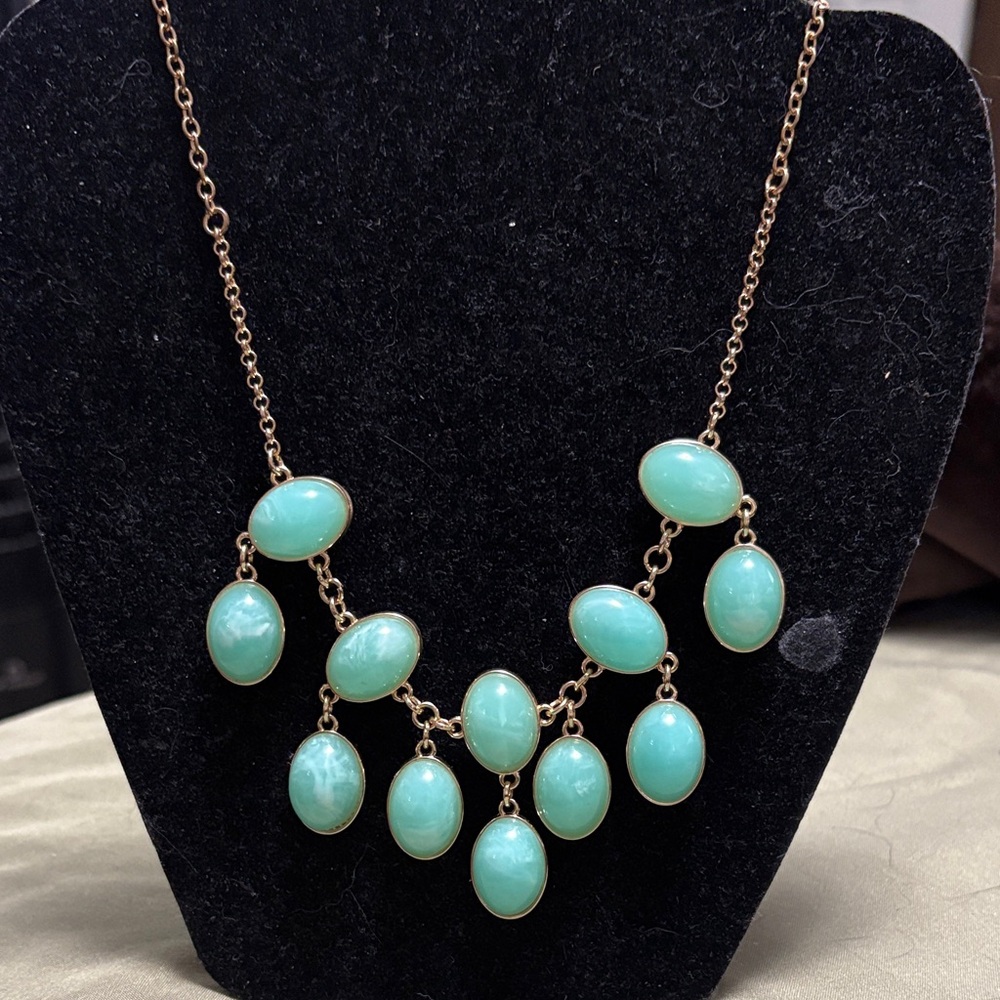 Elegant Mint Green and yellow Oval Statement Necklace